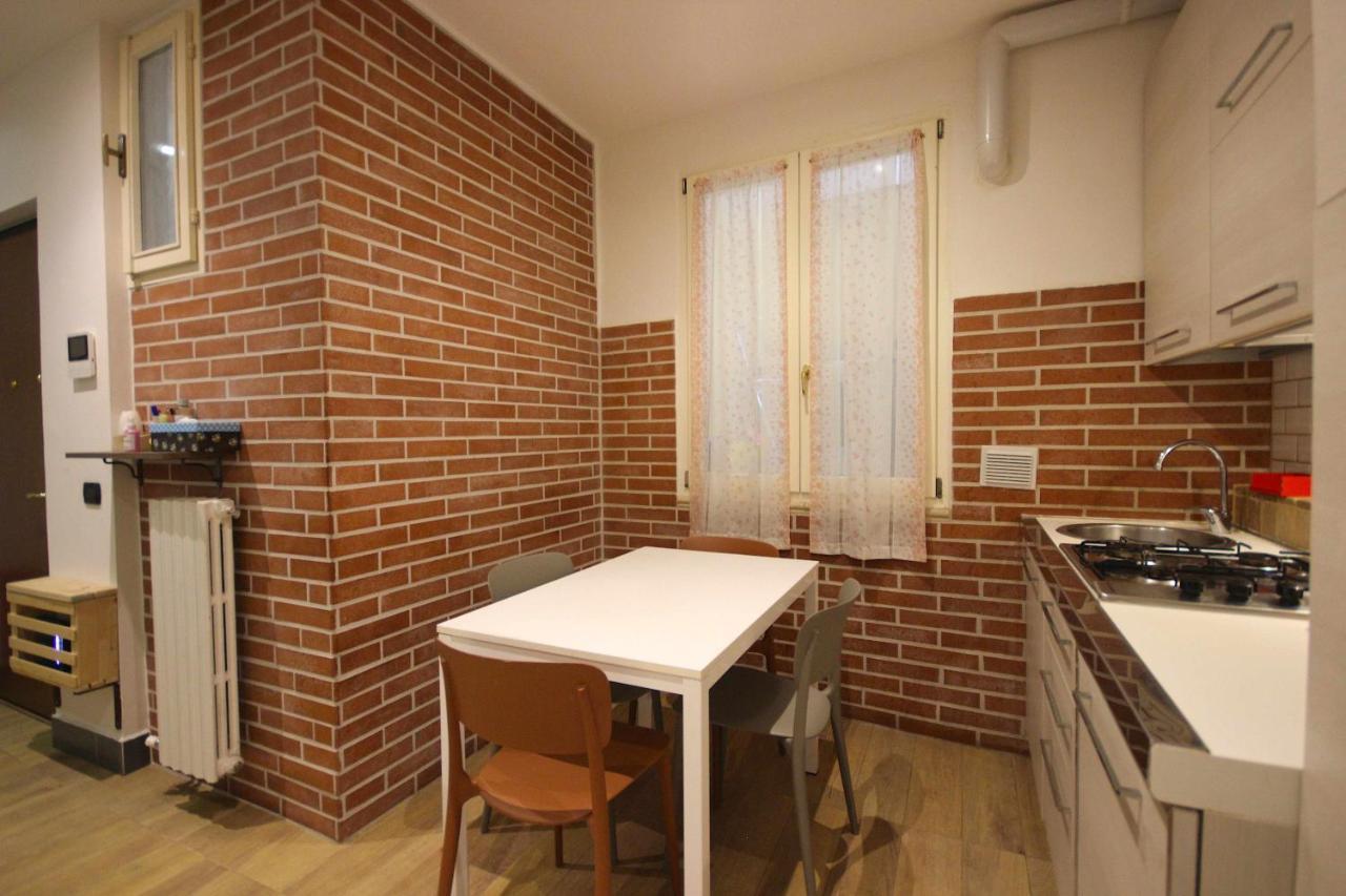 Case Vr Holiday Happy House Верона Екстер'єр фото